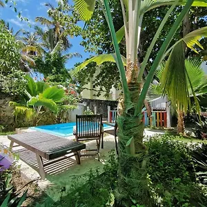 3* Herberg Riviera Eco Travelers