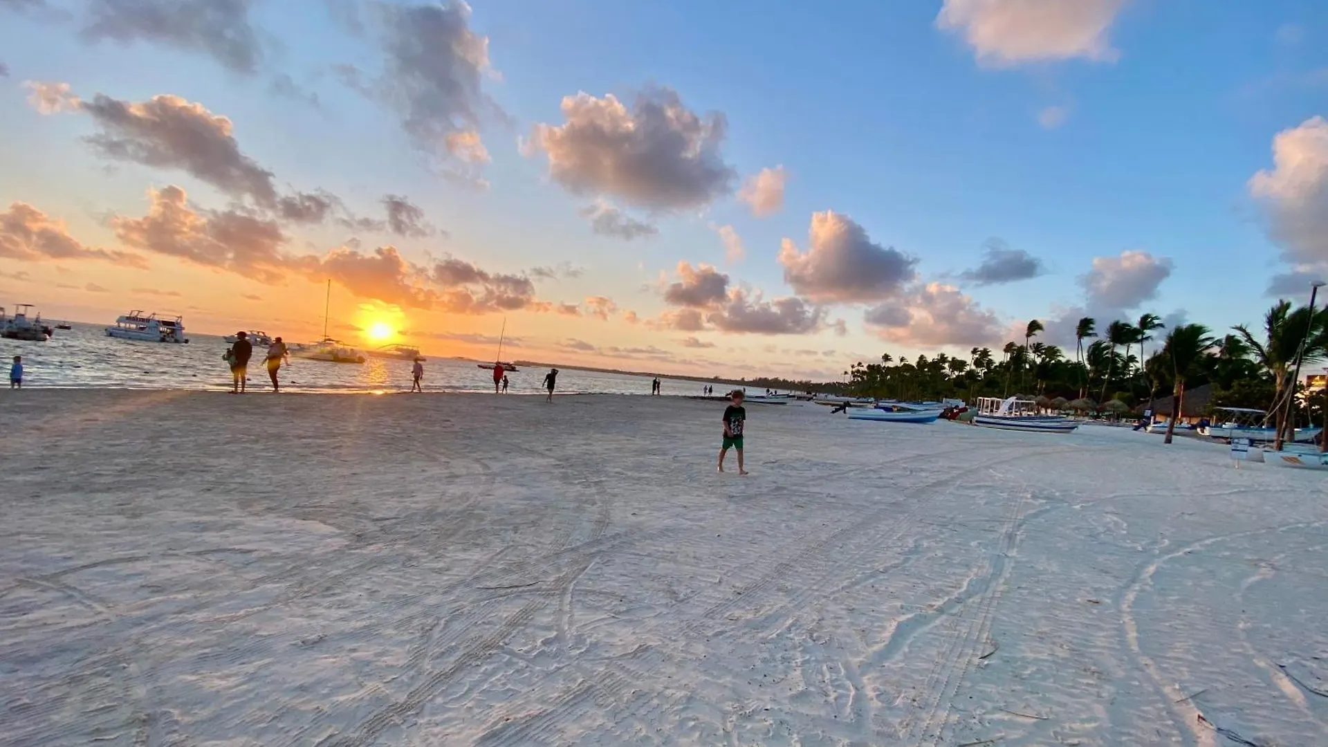 The Perfect Place For Holiday In Los Corales Rd Punta Cana